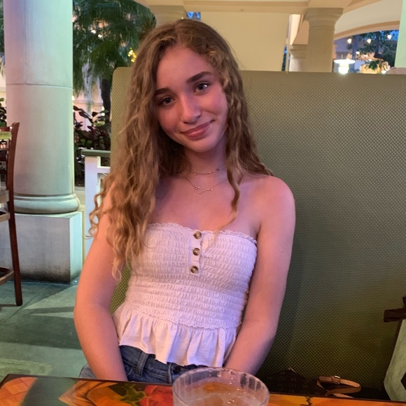 Meet your Posher, Lily - Picture 1 of 1